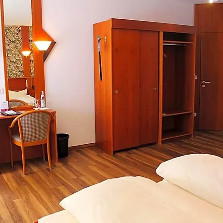 Hotel & Landgasthof Forsthof 3*